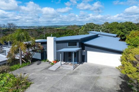 Photo of property in 25 Brampton Road, Snells Beach, 0920