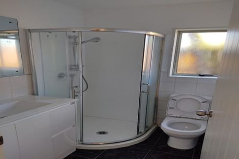 Photo of property in 419 Bucklands Beach Road, Bucklands Beach, Auckland, 2012