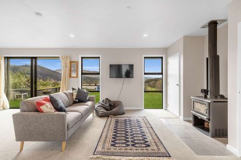 Photo of property in 12 Wharua Tiro Place, Motueka, 7196