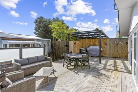 Photo of property in 13 Rangiatea Street, Paraparaumu Beach, Paraparaumu, 5032