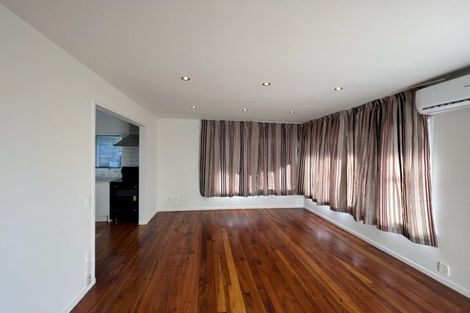 Photo of property in 2/180 Archers Road, Glenfield, Auckland, 0629