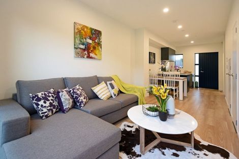 Photo of property in 11 Waru Lane, Te Atatu Peninsula, Auckland, 0610