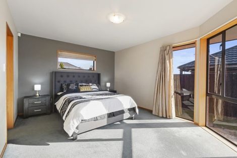 Photo of property in 34 Alpine View Lane, Parklands, Christchurch, 8083
