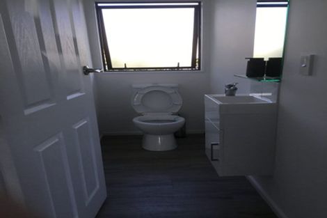 Photo of property in 5 Colenso Place, Otaki Beach, Otaki, 5512