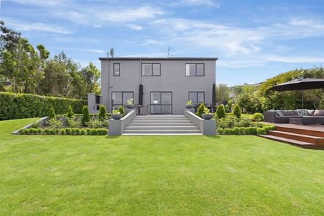Photo of property in 28 Highcrest Heights, Westmorland, Christchurch, 8025