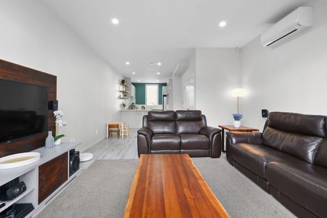 Photo of property in 14 Dignity Street, Papakura, 2110