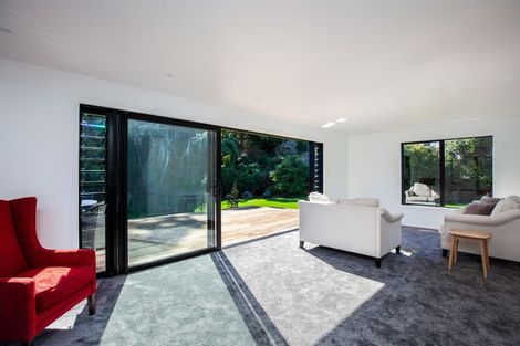 Photo of property in 18a Aubrey Street, New Plymouth, 4310