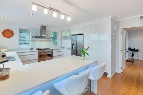 Photo of property in 68 Exmouth Road, Northcote, Auckland, 0627