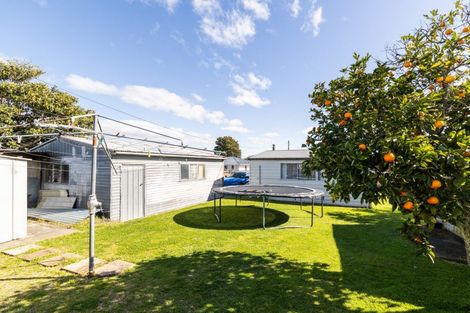 Photo of property in 530 Main North Road, Bay View, Napier, 4104