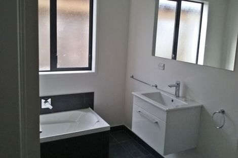 Photo of property in 187 Pacific Drive, Fitzherbert, Palmerston North, 4410