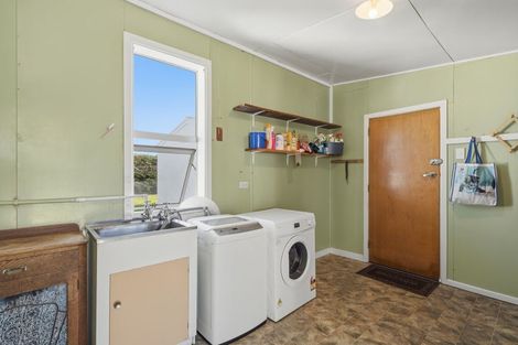 Photo of property in 49 Roslyn Road, Roslyn Bush, Invercargill, 9876