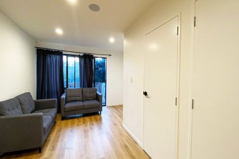 Photo of property in 8/10 Ayr Road, Pakuranga, Auckland, 2010