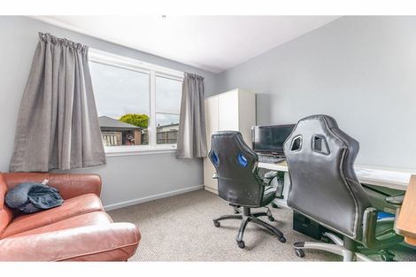 Photo of property in 181 Palmers Road, New Brighton, Christchurch, 8083