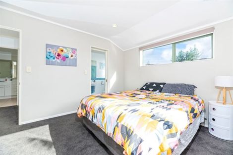 Photo of property in 4 Nectar Avenue, Glen Eden, Auckland, 0602