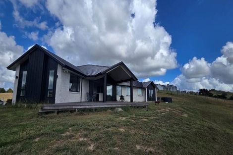Photo of property in 29 Capstone Grove, Wainui, Silverdale, 0994