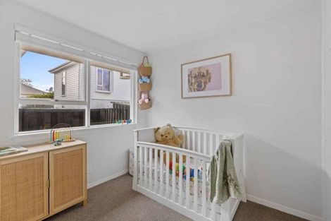 Photo of property in 1/82 Holly Road, St Albans, Christchurch, 8014