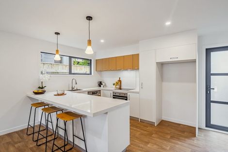 Photo of property in 2/60 Akatarawa Road, Brown Owl, Upper Hutt, 5018