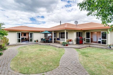 Photo of property in 44 Pukekura Place, Taradale, Napier, 4112