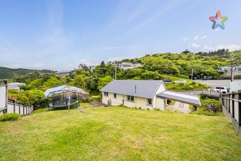 Photo of property in 1 Taku Matenga Grove, Korokoro, Lower Hutt, 5012