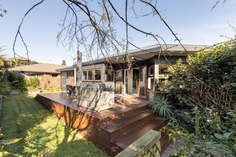 Photo of property in 1 Ruamoana Place, Omokoroa, 3114