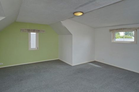 Photo of property in 35 Beauford Place, Parklands, Christchurch, 8083