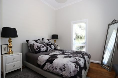 Photo of property in 25 Portia Street, Stratford, 4332