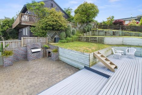 Photo of property in 10 Harlech Place, Dinsdale, Hamilton, 3204