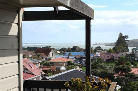 Photo of property in 21b Long Street, Raglan, 3225