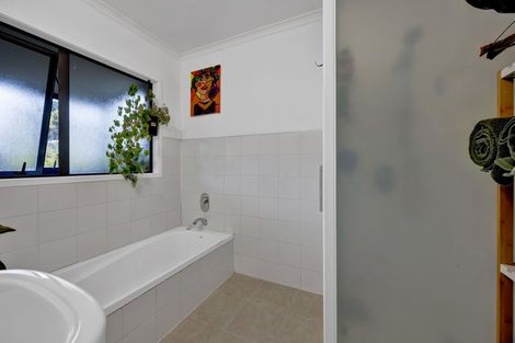 Photo of property in 28a Maire Street, Inglewood, 4330