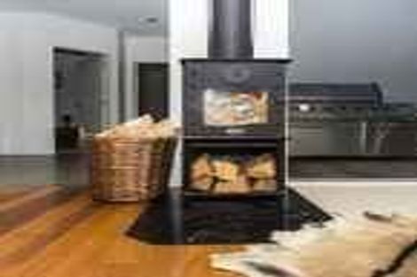 Photo of property in 407 Tikorangi Road East, Tikorangi, Waitara, 4383