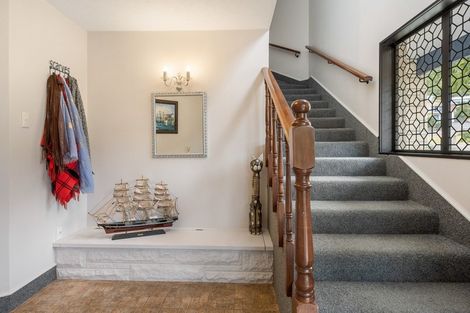 Photo of property in 6 Seaview Crescent, Picton, 7220