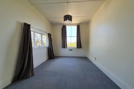 Photo of property in 3 Harvey Road, Bluff Hill, Napier, 4110