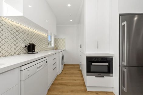 Photo of property in 22 Morris Road, Hillcrest, Hamilton, 3216