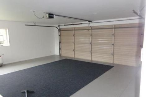 Photo of property in 206a Royal Road, Massey, Auckland, 0614