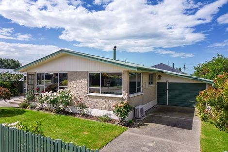 Photo of property in 38 Maude Street, Waimate, 7924
