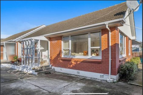 Photo of property in 71 Wai-iti Crescent, Woburn, Lower Hutt, 5010