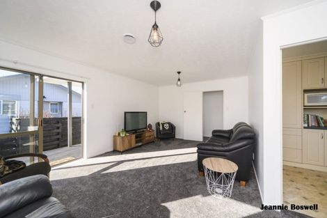 Photo of property in 66 Carter Crescent, Awapuni, Palmerston North, 4412