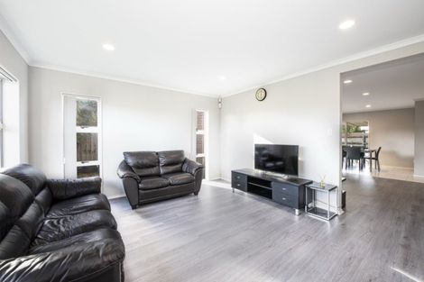 Photo of property in 14 Montanez Drive, Flat Bush, Auckland, 2019
