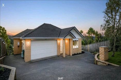 Photo of property in 9 Kittiwake Drive, Schnapper Rock, Auckland, 0632