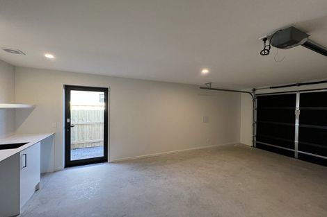 Photo of property in 70 Crossley Avenue, Woodend, 7610