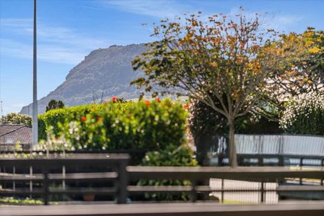 Photo of property in 2 Laing Place, Otumoetai, Tauranga, 3110