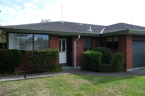 Photo of property in 2/68 Sabys Road, Halswell, Christchurch, 8025