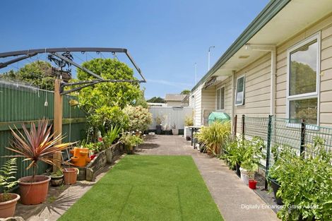 Photo of property in 14b Hakeke Street, Whanganui East, Whanganui, 4500