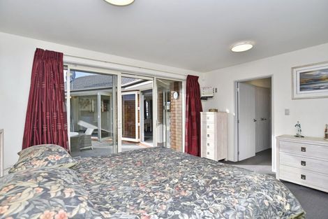 Photo of property in 18 Oratia Grove, Northwood, Christchurch, 8051
