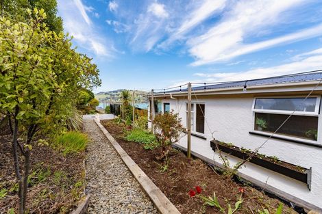 Photo of property in 41 Adderley Terrace, Ravensbourne, Dunedin, 9022
