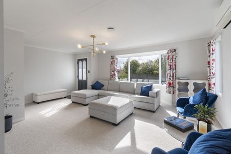 Photo of property in 10 Mansell Crescent, Bulls, 4818