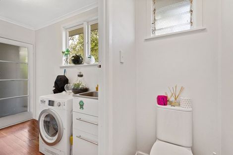 Photo of property in 1/12 Wolsley Avenue, Milford, Auckland, 0620