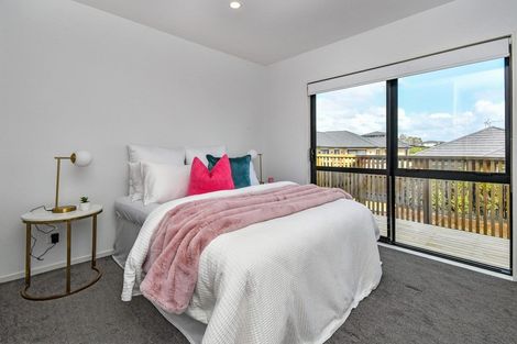 Photo of property in 23 Nola Dawn Avenue, Papakura, 2110