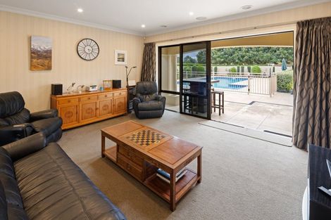Photo of property in 4 Parklea Drive, Tamahere, Hamilton, 3283