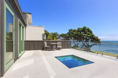 Photo of property in 10 Ocean Parade, Pukerua Bay, 5026